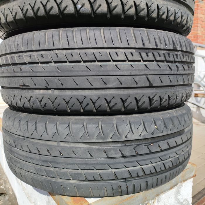 Продам шины 4 штуки б/у