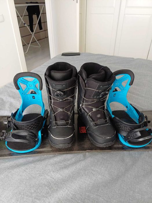Vand echipament Snowboard copil 11/12 ani