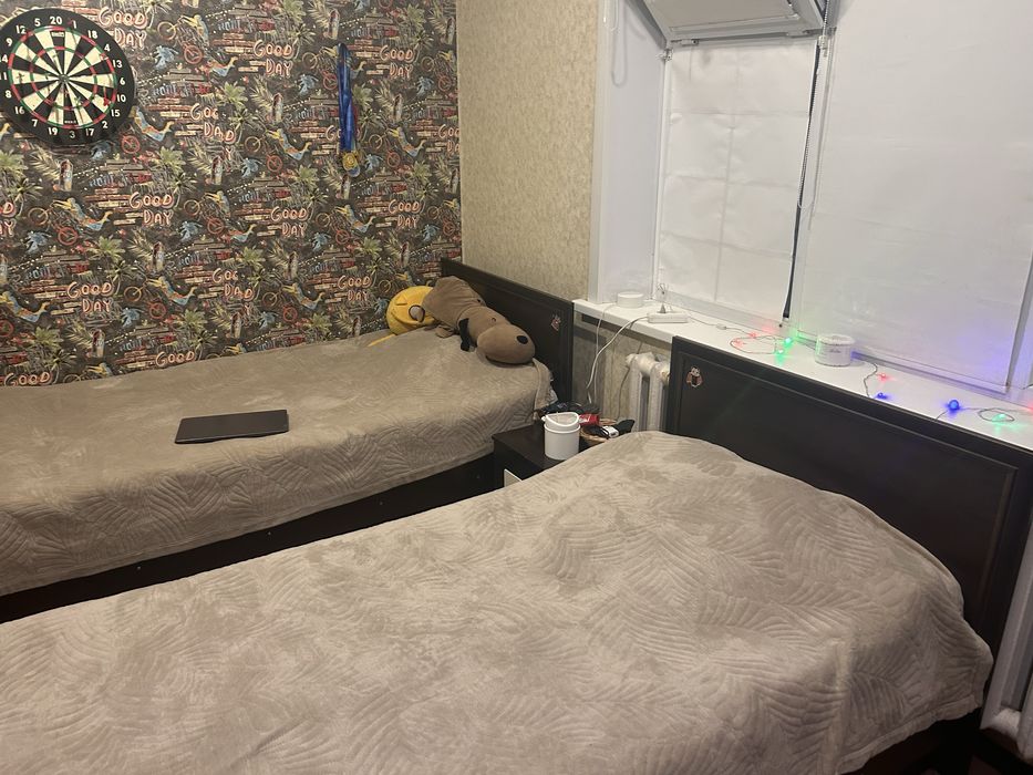 Продам Шифоньер, 2 кровати с матрасом