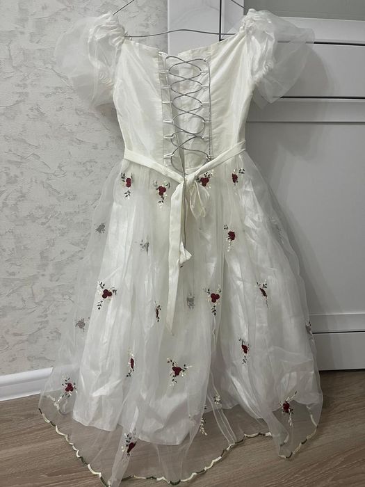 Платье для девочки очень красивое