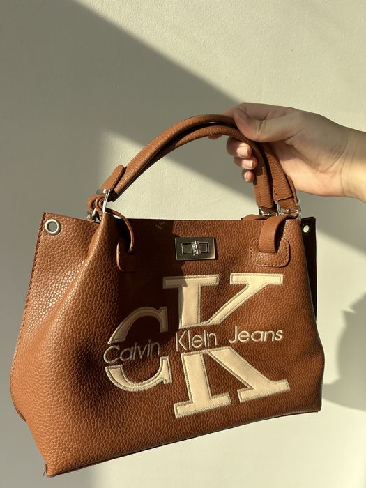 Лот чанти Calvin Klein/ YSL