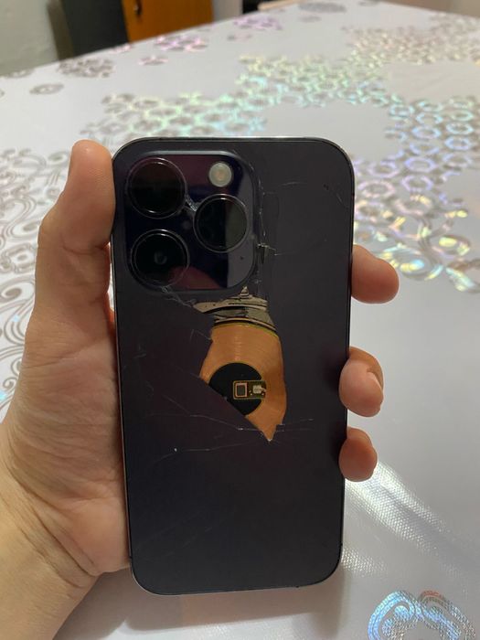 Продам ,iPhone 14 Pro 256 gb