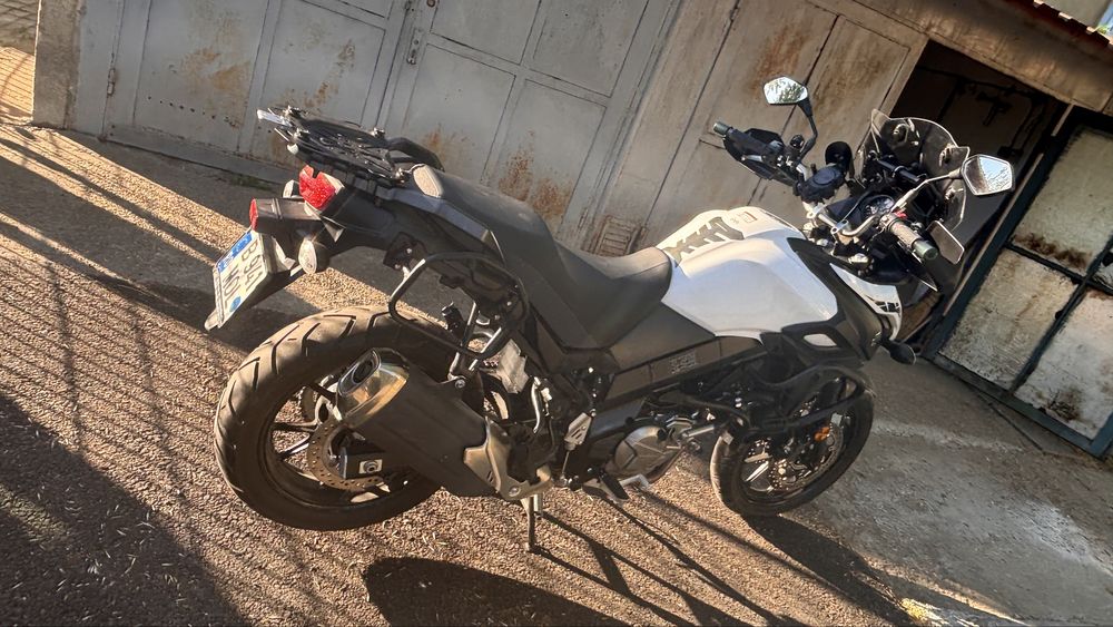 Suzuki V-strom DL 650