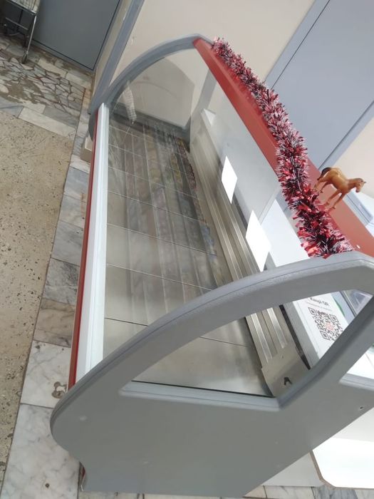 Холодильные витрины