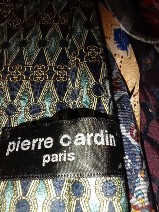 Vând Cravate de la celebre firme