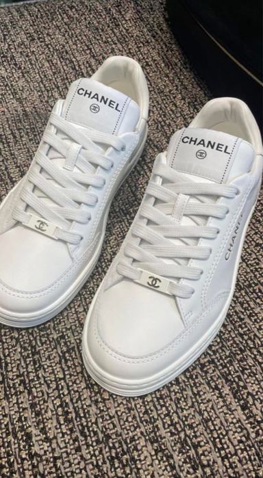 Chanel sneakers 38