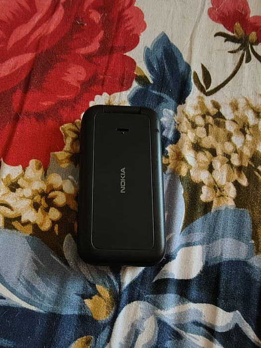 Nokia Flip 2660 excelent