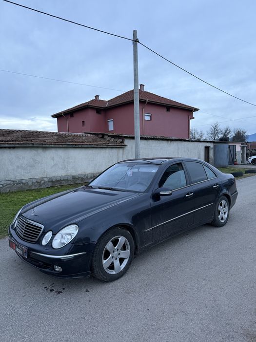 Mercedes E320 w211