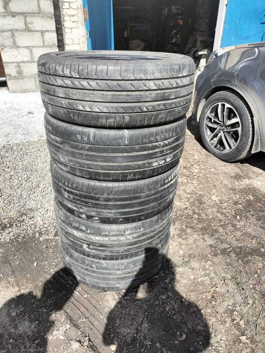 Продам шины диам 19