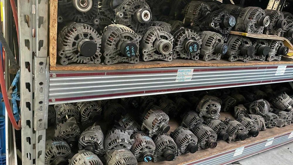 Vindem stoc marfa piese auto dezmembrari en gros pret 40.000 eur tva inclus