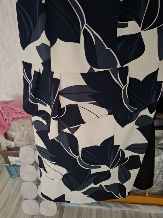 Платье новое размер 56