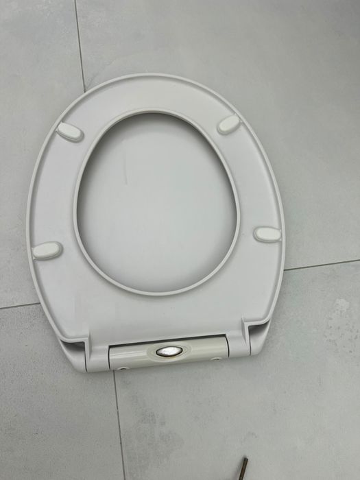 Vand capac plastic wc