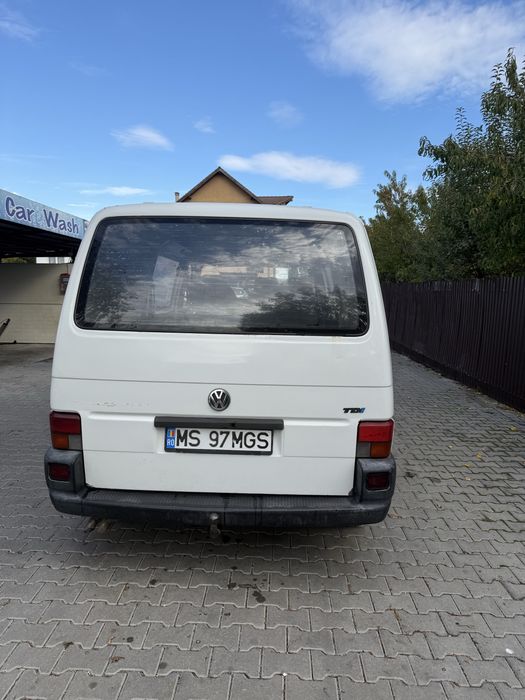 VOLKSWAGEN Transporter 2001 — imagine 3