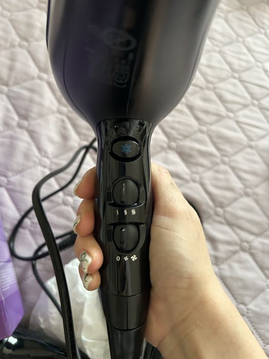 Нов сешоар Remington 2300 W + подарък