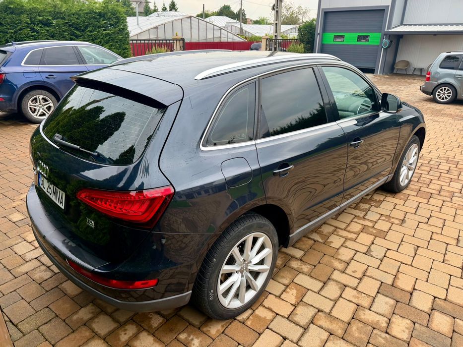 Audi Q5 2.0 Diesel Quattro facelift Automat 177CP imaticulat recent propietar (unic)