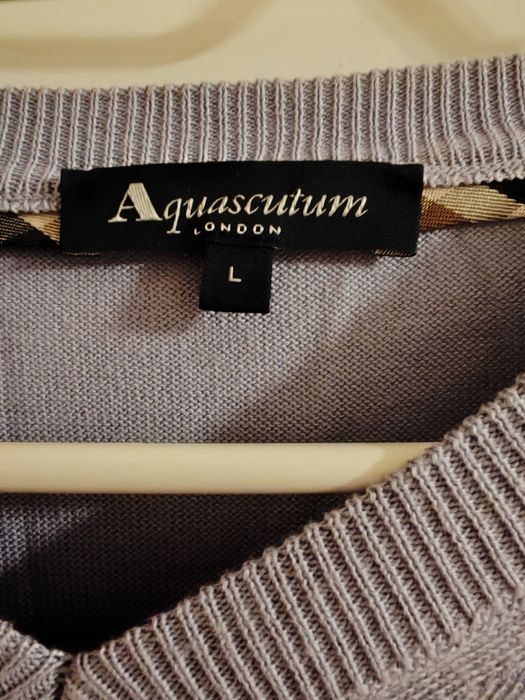 Суичир Aquascutum