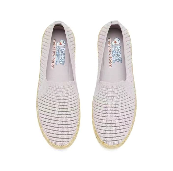 Skechers Оригинал. Новые. Летний вариант. Цвет лиловый (камера не пере