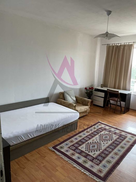 Дава се под наем Четиристаен апартамент в Варна, Базар Левски - 105 кв.м за 409 € - Снимка #4