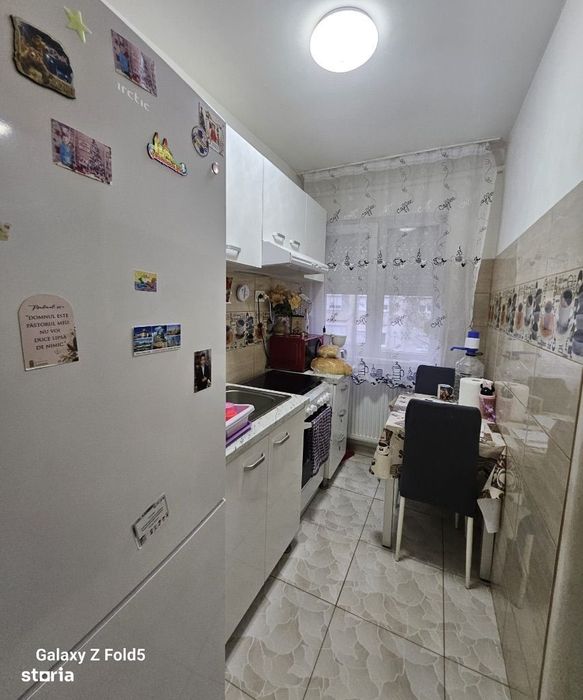 Apartament cu 3 camere de vânzare – Str. Războieni, Oradea!