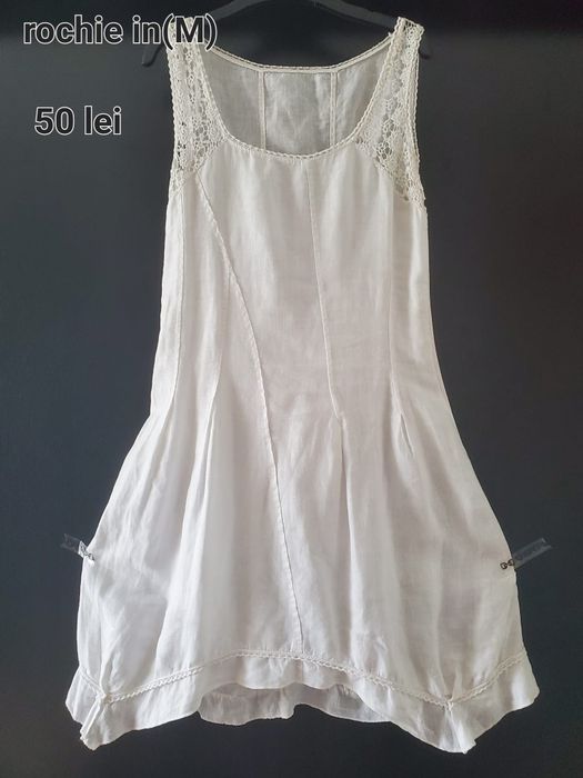 Rochii in M/L/XL