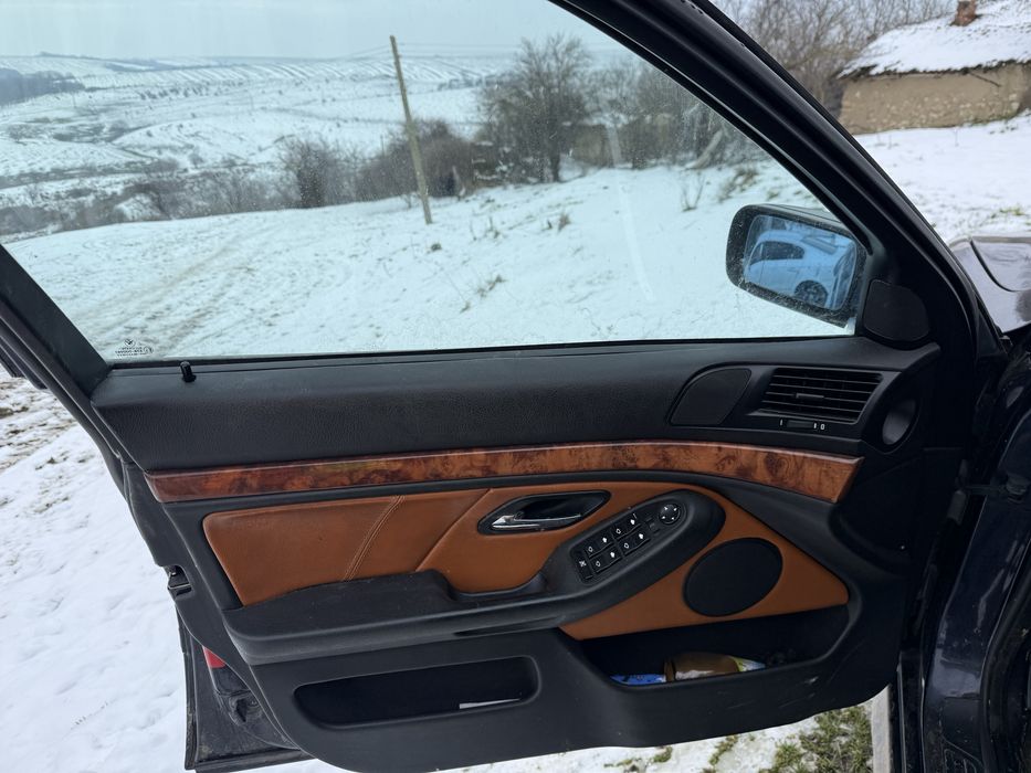 Останали части за бмв е9