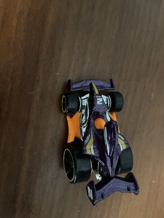 Машинка hot wheels коллекционная
