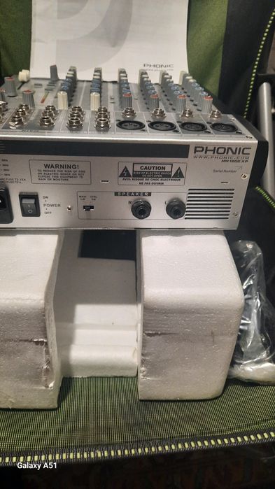 Phonic MM1202XP европеец