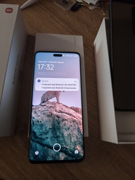 Продавам телефон Xaiomi 13 lite 8gb-Rom,256gb.Ram