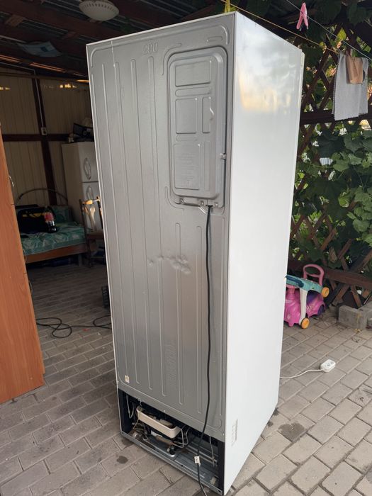 Продам холодильник Samsung