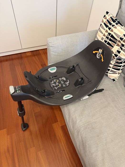 Cybex Platinum: Scoica masina Cloud Z i-size + baza Sirona Z i-size