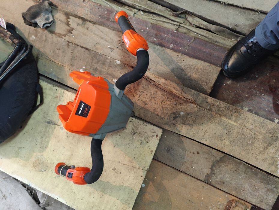 ЛедоБур аккумуляторный