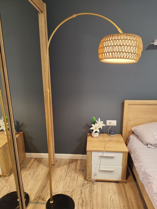 Lampadar, lampa podea