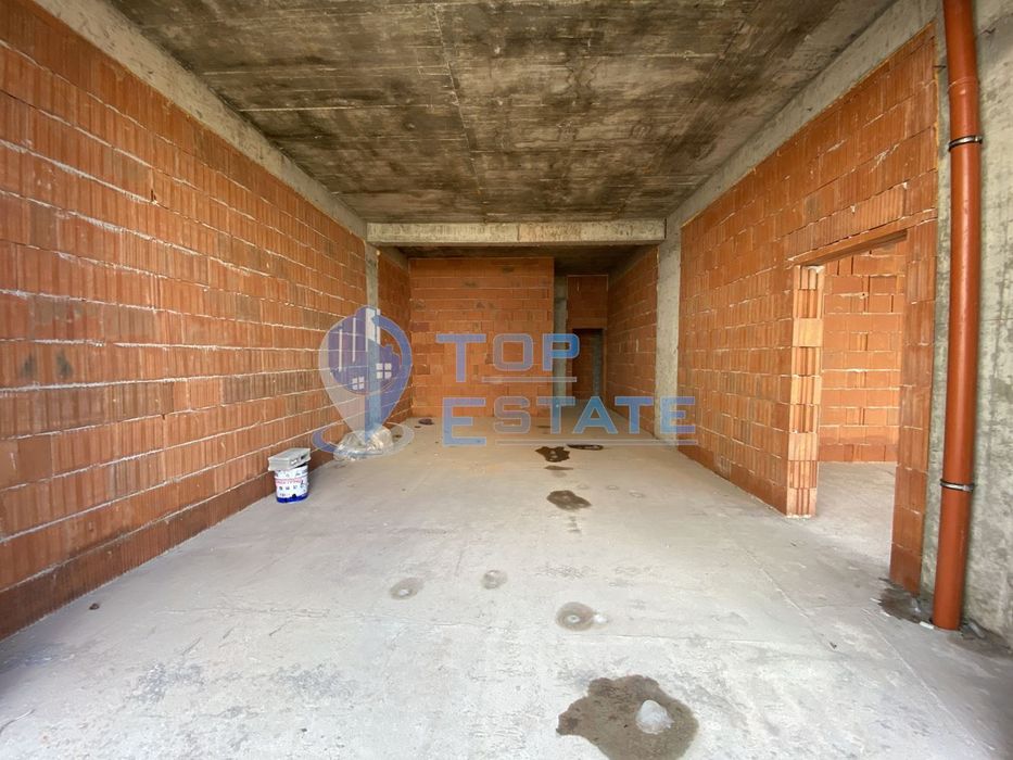 Продава се Заведение в Горна Оряховица - 277 кв.м за 1860 €/кв.м - Снимка #11