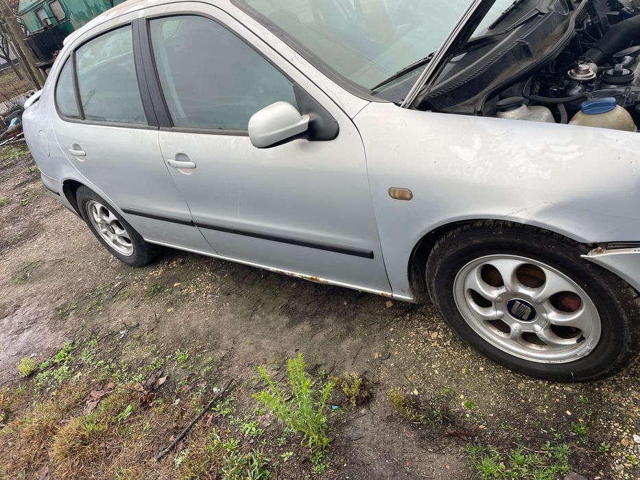 Seat Toledo 1.9 тди 110кс НА ЧАСТИ