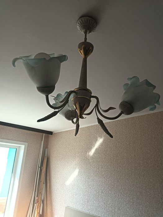 Люстра 3-ох ражкавая