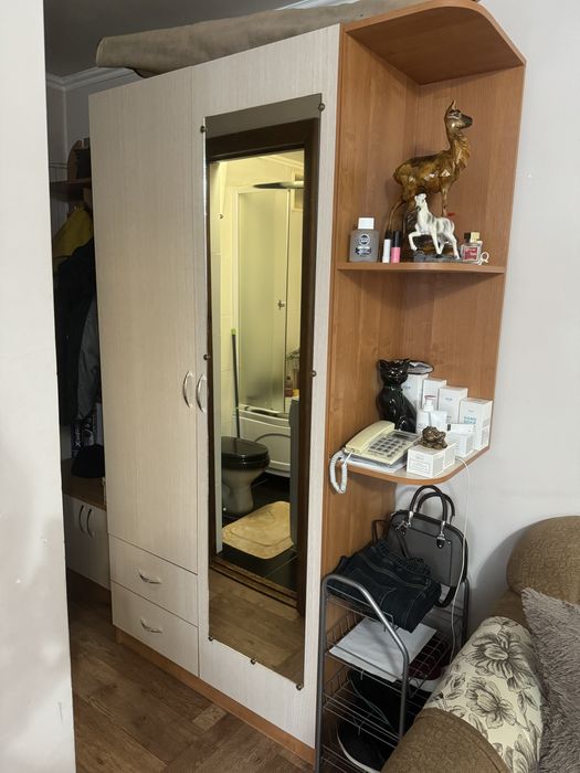 Продам шкаф на прихожую