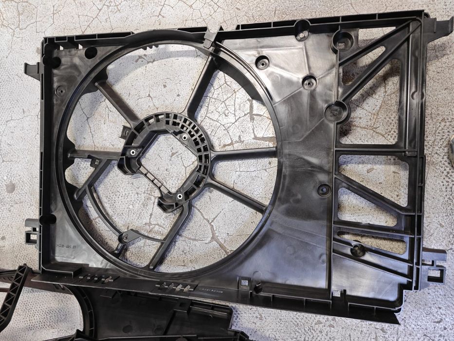 Корпус диффузор Камри 70