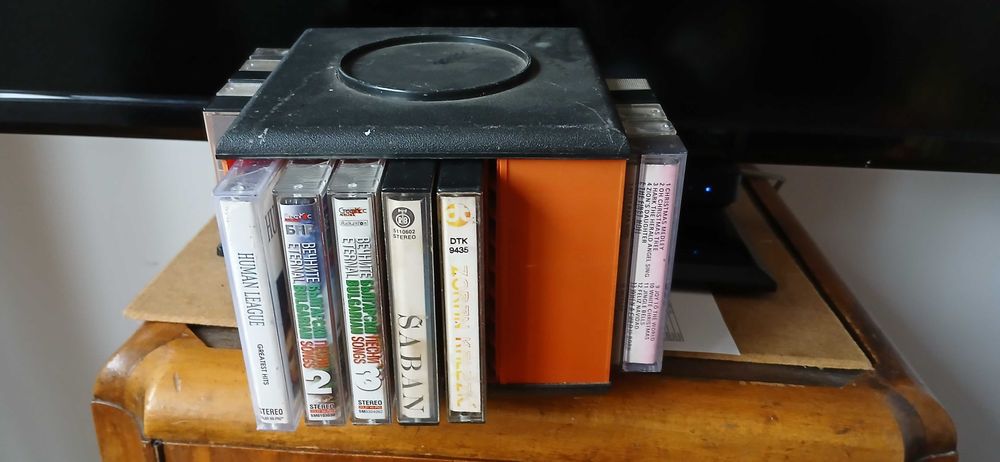 Аудио бокс с касетки