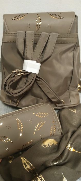 Сет раница, портмоне и шалче НОВИ