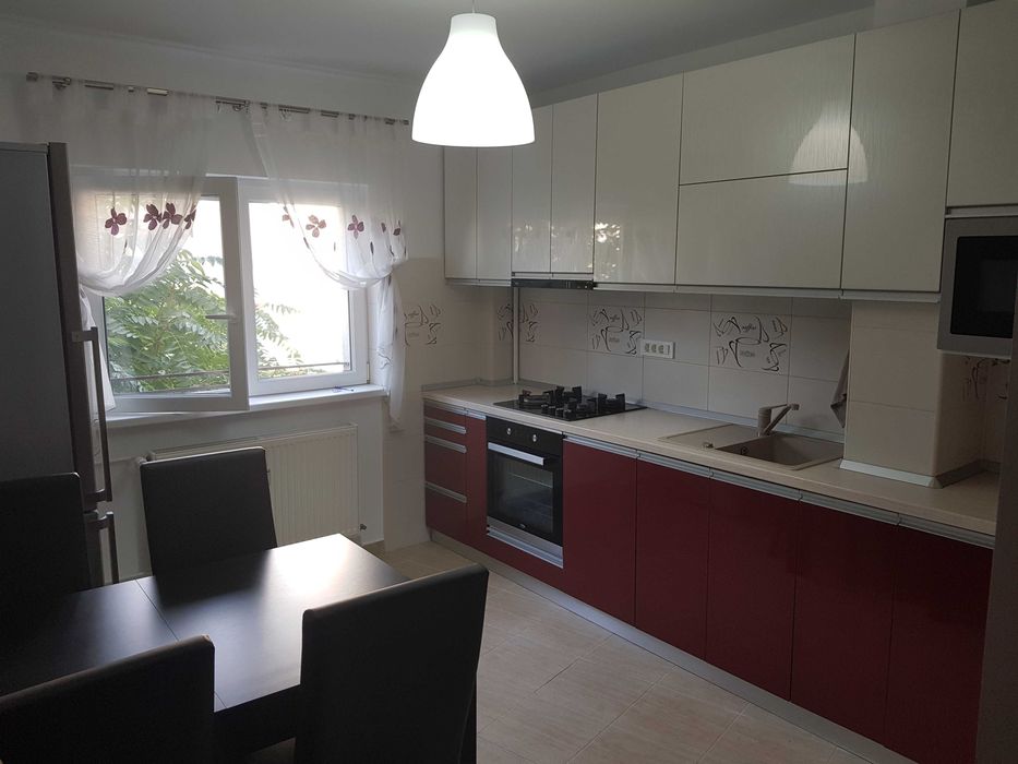 inchiriez 2 camere, decomandat, langa Mega Mall Pantelimon