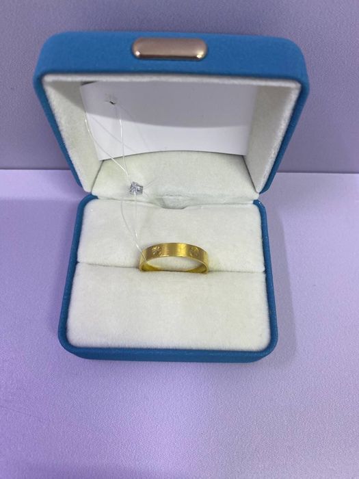 Золотое колцо КО 127600