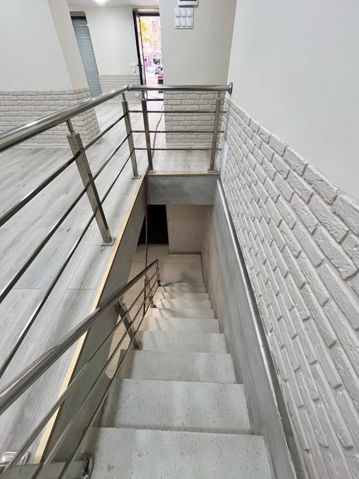 Сдается в аренду помещение вдоль дороги 200м2 - стадион Старт