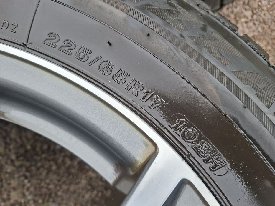 17" TOYOTA RAV4 Оригинални джанти Тойота 5х114.3