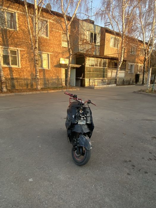 В продаже мопед м8