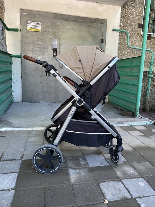 Детская коляска TOMIX