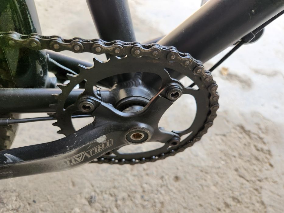 Velosiped sotiladi germanskiy holati zor hamma joyi ishleydi