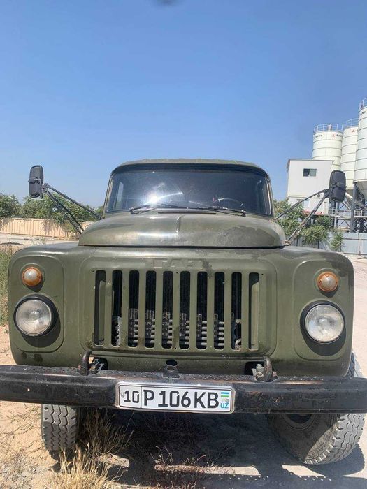 Gaz 53 srochniy sotiladi