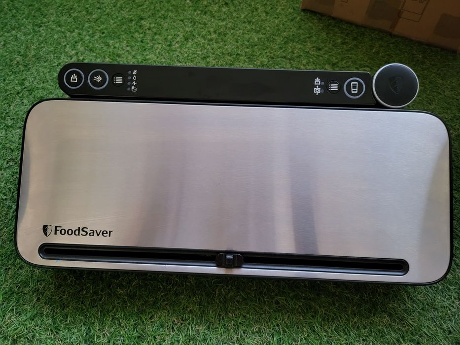 Уред за вакуумиране FoodSaver VS3190X