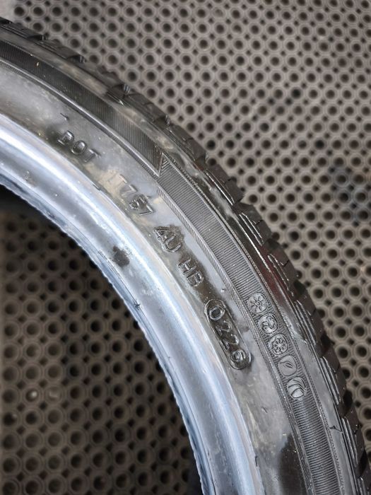 Anvelopă all season Hankook 235/40/19