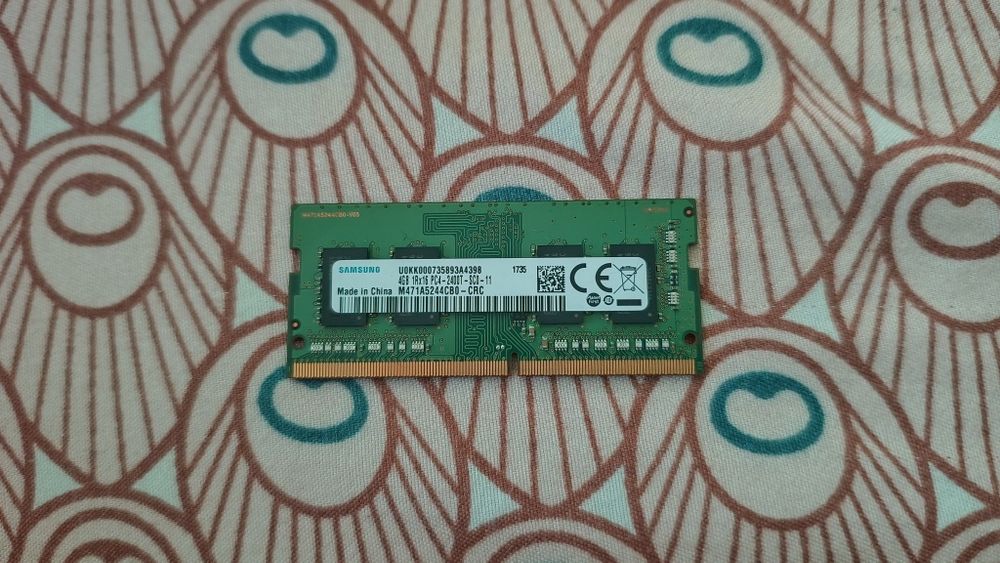 Samsung DDR4 - 4GB